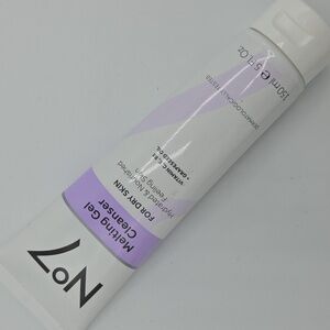 2 FOR $10 No7 Melting Gel Cleanser